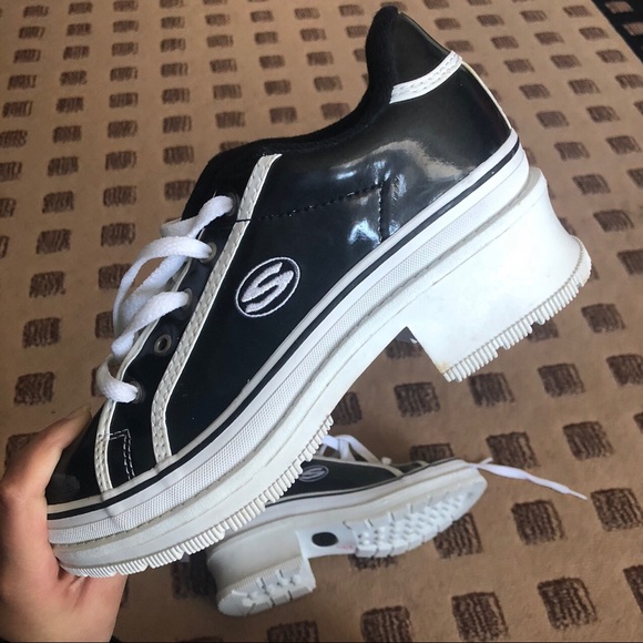 Skechers wedged boots-ish (?) - Picture 2 of 4